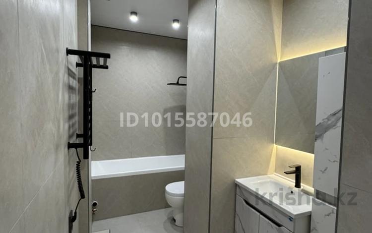 1-бөлмелі пәтер · 41 м² · 2/5 қабат, Айнабұлақ-4 ш/а., бағасы: 37 млрд ₸ в Алматы, Жетысуский р-н — фото 2