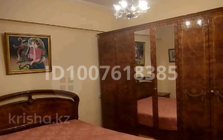 2-комнатная квартира · 64 м² · 5/5 этаж, Тулебаева 82 — Казыбек бм за 300 000 ₸ в Алматы, Медеуский р-н — фото 2