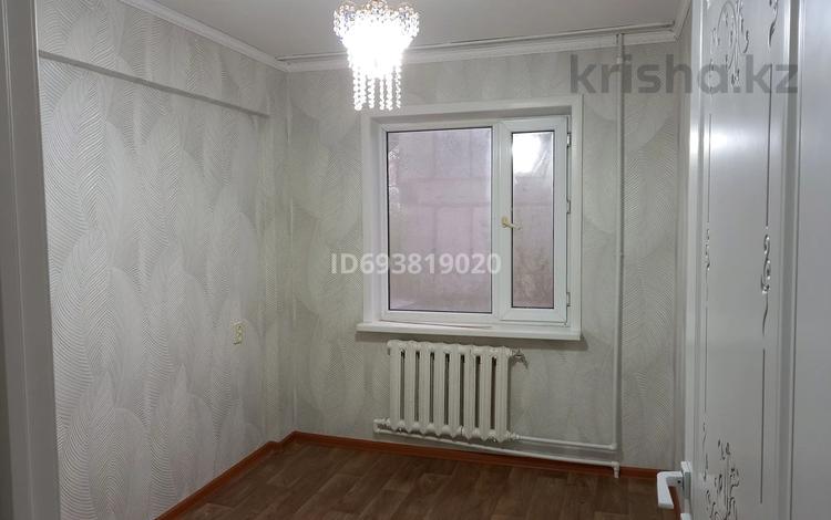 3-комнатная квартира, 60 м², 3/5 этаж, Раскова 7 за 22 млн 〒 в Жезказгане — фото 2