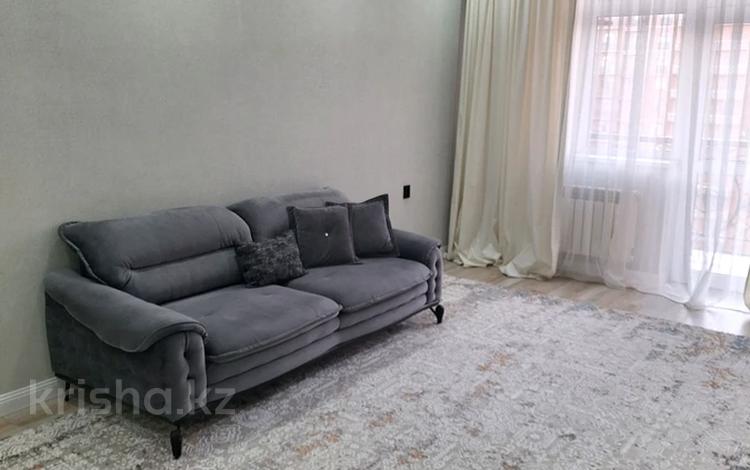 2-комнатная квартира · 80 м² · 13/14 этаж, 17-й мкр 6 за 350 000 ₸ в Актау — фото 2