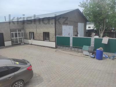 Отдельный дом · 4 комнаты · 100 м² · 10 сот., Абая ,Соц город за 50 млн 〒 в Темиртау