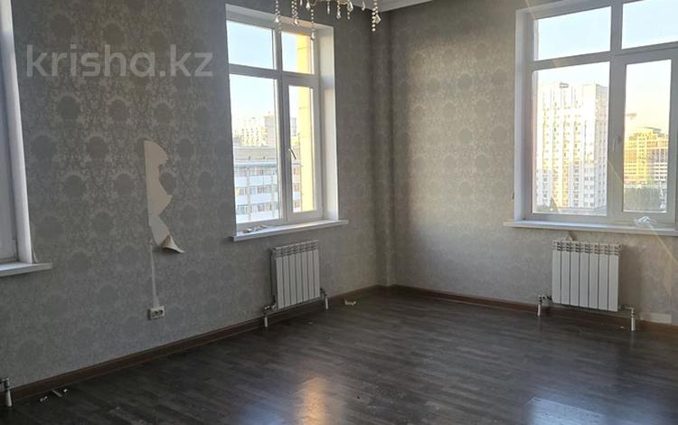 2-бөлмелі пәтер · 80.4 м² · 9/15 қабат, Керей и Жанибек хандар, бағасы: 54 млн ₸ в Астане, Есильский р-н — фото 2