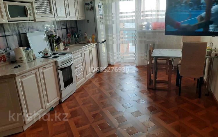 2-комнатная квартира · 47 м² · 10/10 этаж, Кумисбекова 8 — Сейфулина пересечении кумисбекова за 220 000 ₸ в Астане, Сарыарка р-н — фото 2