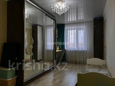 2-комнатная квартира, 46 м², 2/4 этаж, Караганды 28 за 8.6 млн 〒 в Темиртау