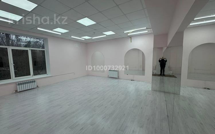Офисы · 45 м² за 170 000 ₸ в Актобе — фото 6