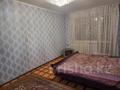 1-комнатная квартира, 30 м², 5/5 этаж, Казахстанская за 4.8 млн 〒 в Шахтинске