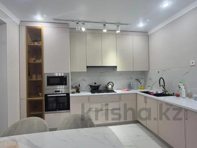 4-комнатная квартира · 125 м² · 2/5 этаж, мкр. Алтын орда 40в за 47 млн ₸ в Актобе
