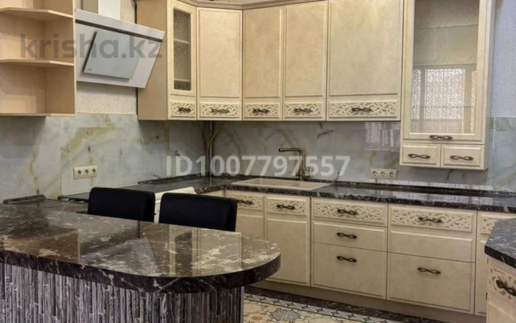 3-бөлмелі пәтер · 77 м² · 2/4 қабат, 31Б мкр 11, бағасы: 22 млн ₸ в Актау — фото 2