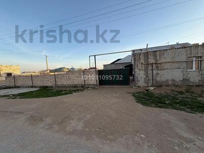 Отдельный дом · 3 комнаты · 200 м² · 7 сот., 11 — Мектеп көшесінде за 8 млн ₸ в Баяндах