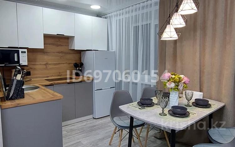 2-комнатная квартира · 45 м² · 2/4 этаж, Семеновой 22 — Вечный огонь, Площадь Республики за 20 000 〒 в Риддере — фото 13