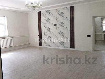 Отдельный дом • 4 комнаты • 160 м² • 25.4 сот., Нуркен Абдиров за 18 млн 〒 в Жанаозен