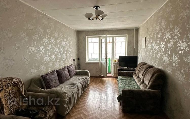 1-комнатная квартира · 33 м² · 2/5 этаж, Абая 68 за 80 000 〒 в Темиртау — фото 2