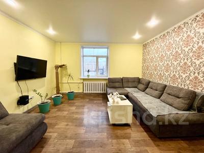 3-комнатная квартира · 67.3 м² · 2/2 этаж, пр. Республики за 11 млн ₸ в Темиртау