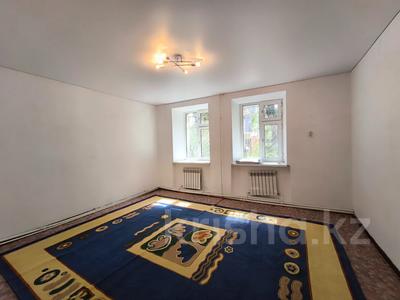 2-комнатная квартира · 47 м² · 1/2 этаж, мкр Жилгородок за 8.5 млн ₸ в Актобе