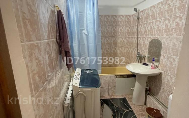 2-комнатная квартира · 55 м², 4 мкр 14а за 150 000 〒 в Атырау, мкр Авангард-4 — фото 9