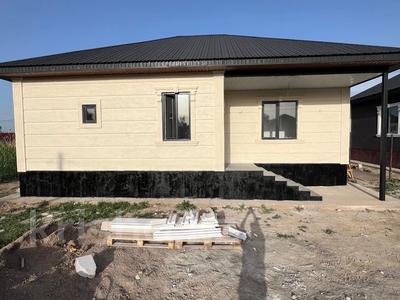 Отдельный дом · 3 комнаты · 110 м² · 5 сот., Аблайхана за 27 млн 〒 в Каскелене