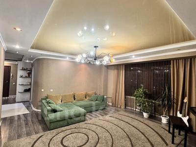 3-бөлмелі пәтер · 86.2 м² · 10/10 қабат, Казбек би 7/4, бағасы: 35 млн ₸ в Усть-Каменогорске