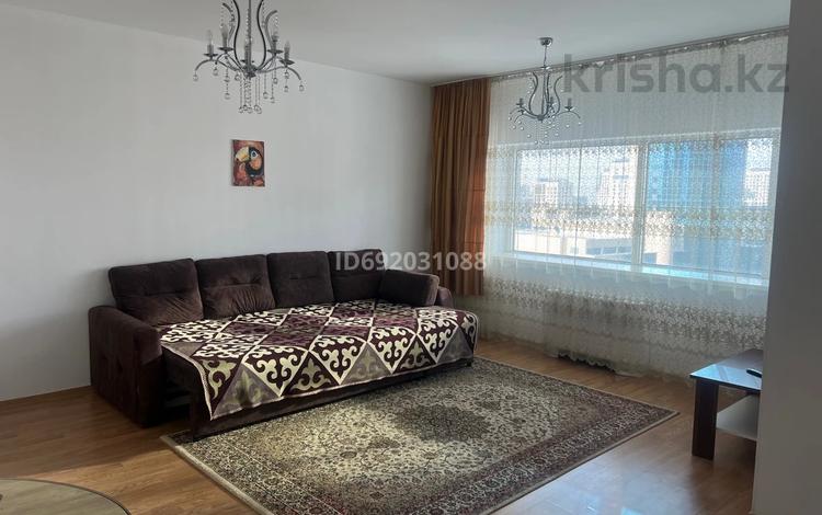 2-комнатная квартира · 92 м² · 13/33 этаж, Достык за 300 000 ₸ в Астане — фото 14