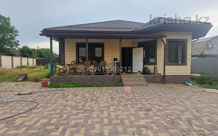 Отдельный дом · 4 комнаты · 130 м² · 8 сот., Шаумяна 1 за 60 млн ₸ в Алматы — фото 2