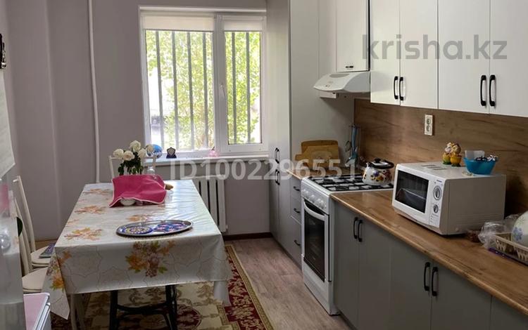 2-комнатная квартира · 70.1 м² · 1/9 этаж, мкр 12 58в за 23.7 млн 〒 в Актобе — фото 2