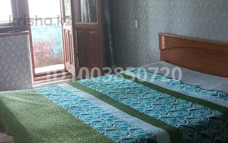 1-бөлмелі пәтер · 33 м² · 5/5 қабат, Кердеры 138 — Кердеры-Абая, бағасы: 100 000 ₸ в Уральске, мкр Школьник — фото 2