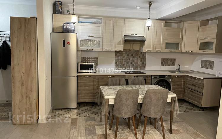 3-бөлмелі пәтер · 85 м² · 11/12 қабат, Толе би 298/1, бағасы: 400 000 ₸ в Алматы, Ауэзовский р-н — фото 2
