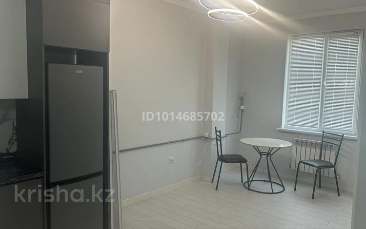 1-комнатная квартира · 33.6 м² · 2/3 этаж, мкр Теректы, Устирт 5/2 за 160 000 ₸ в Алматы, Алатауский р-н — фото 2