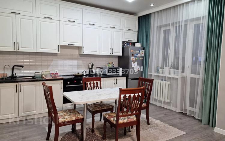 3-комнатная квартира · 100 м² · 2/18 этаж, Кабанбай-батыра 4/2 за 46 млн ₸ в Астане, Есильский р-н — фото 4