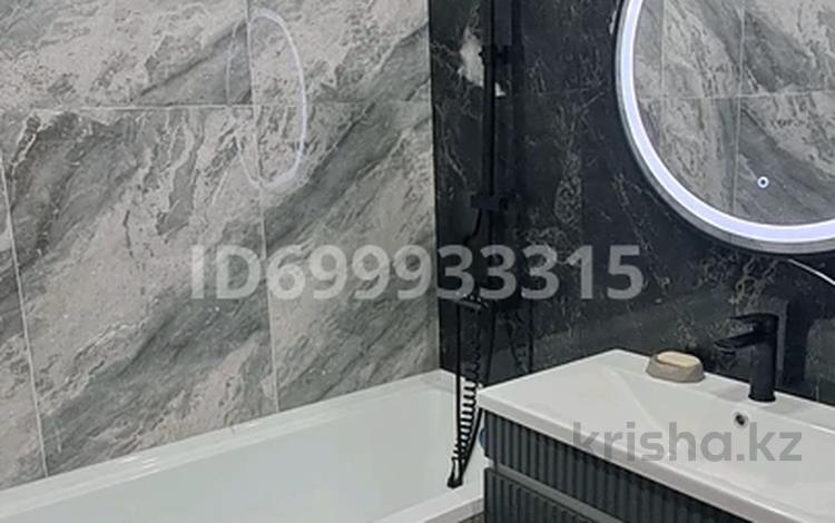 2-комнатная квартира · 67 м² · 13/13 этаж, Просп. Назарбаева 28 — Ташкентский Назарбаева за 400 000 ₸ в Алматы, Жетысуский р-н — фото 2