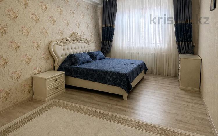 3-комнатная квартира · 117 м² · 12/14 этаж, 17-й мкр, ​17-й микрорайон 6 за 54 млн ₸ в Актау — фото 2