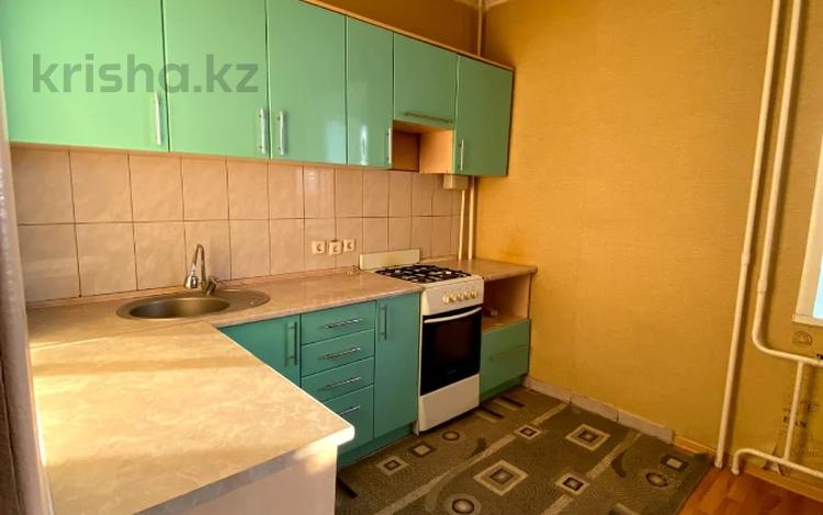 1-комнатная квартира, 40 м², 4/9 этаж, Кизатова за 14.7 млн 〒 в Петропавловске — фото 3