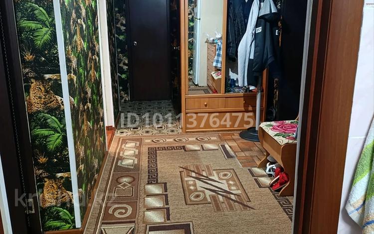 3-комнатная квартира · 58.8 м² · 2/2 этаж, Пришахтинск, Экибастузская за 17.5 млн ₸ в Караганде, Алихана Бокейханова р-н — фото 2