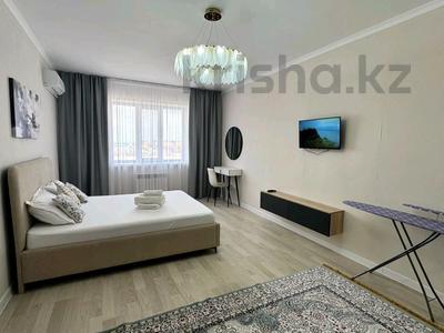 1-комнатная квартира · 42 м² · 8/10 этаж, мкр Нурсая, Т. Жумагалиева 10 за 16 000 ₸ в Атырау