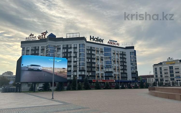 2-комнатная квартира · 74 м² · 9/9 этаж, мкр Сары Арка, Кулманова 107 за 28 млн ₸ в Атырау — фото 2