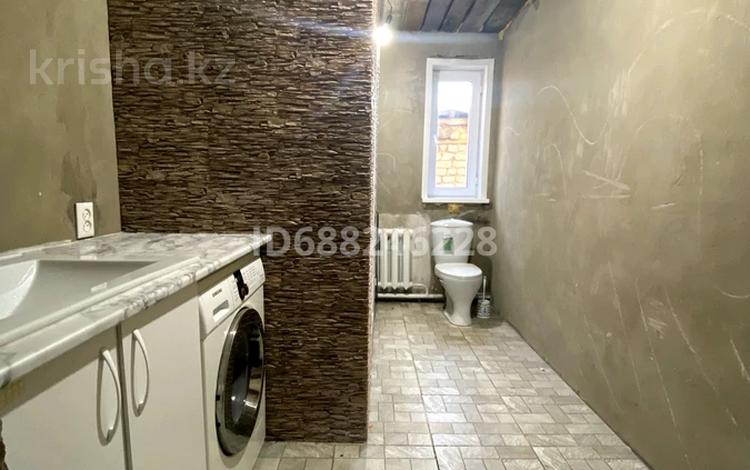 Отдельный дом · 3 комнаты · 140 м² · 6 сот., 14 загородняя 30 — Раздельная за 18 млн ₸ в Семее — фото 2