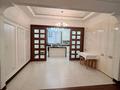 5-бөлмелі пәтер · 220 м² · 3/31 қабат, Ахмет Байтурсынулы 9, бағасы: 1.5 млн ₸ в Астане, Сарайшык р-н — фото 9