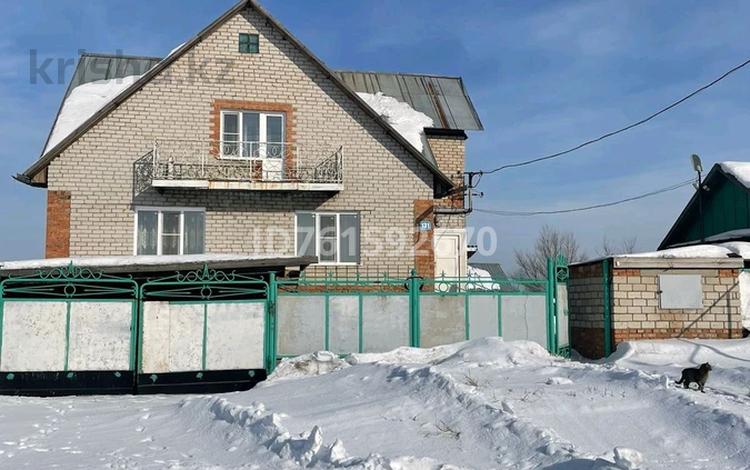 Жеке үй · 5 бөлме · 215 м² · 19 сот., Красноармейская 131, бағасы: 22.5 млн ₸ в Усть-Каменогорске, Ахмирово — фото 2