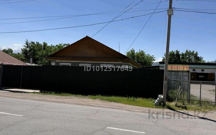 Отдельный дом · 4 комнаты · 100 м² · 7.6 сот., Карасай Батыр 71 — Сто за 55 млн ₸ в Каскелене — фото 2