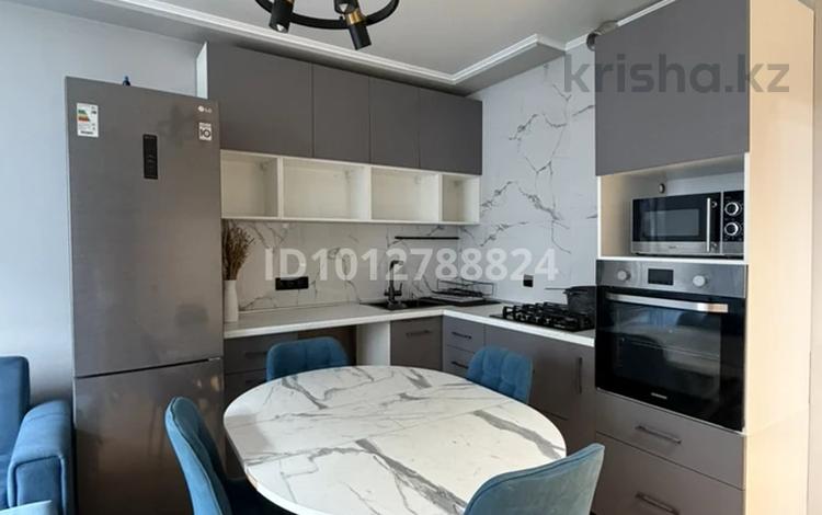 2-комнатная квартира · 57 м² · 5/9 этаж, Райымбек батыра 285 за 280 000 ₸ в  — фото 4