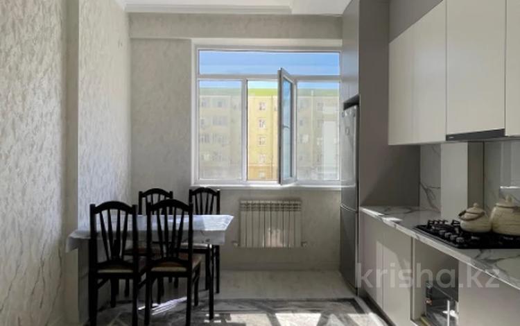 2-бөлмелі пәтер · 68.3 м² · 2/10 қабат, 20-ш/а. 26, бағасы: 25 млн ₸ в Актау, 20-й мкр — фото 11