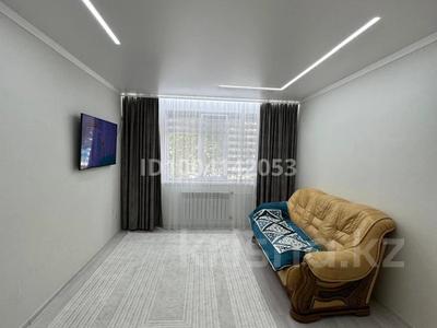 4-комнатная квартира · 72 м² · 1/5 этаж, 10 микрорайон 10 за 23.8 млн 〒 в Аксае