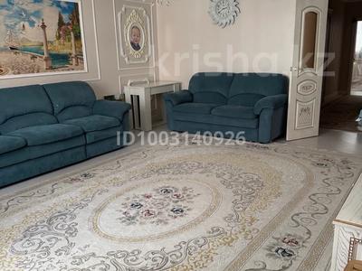 2-комнатная квартира · 95.6 м² · 3/5 этаж, мкр Астана 45 за 47 млн 〒 в Уральске