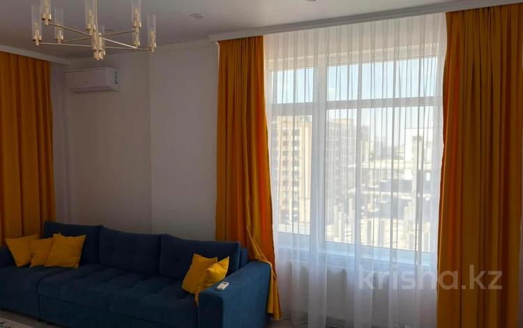2-комнатная квартира · 65 м² · 8/9 этаж, Абулхайр-хана 65 за 400 000 ₸ в Атырау — фото 2