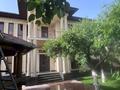 Отдельный дом · 5 комнат · 270 м² · 10 сот., мкр Нур Алатау, Ракишева 42 — Тауасарулы за 2.5 млн ₸ в Алматы, Бостандыкский р-н