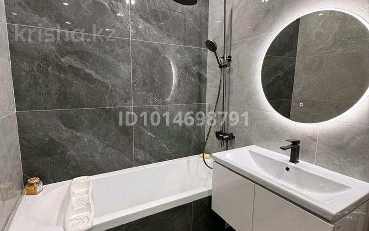 3-бөлмелі пәтер · 82 м² · 3/5 қабат, Кокжал барак 7/1, бағасы: 43 млн ₸ в Усть-Каменогорске — фото 2