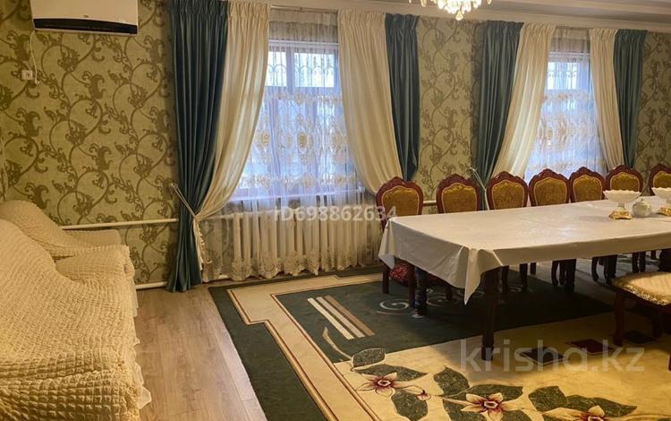 Жеке үй · 4 бөлме · 221 м² · 10 жүзд., Бірлік 3 — 27 мектеп жанында, бағасы: 25 млн ₸ в Туркестане — фото 8