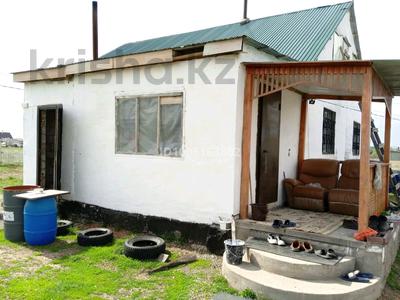 Отдельный дом · 3 комнаты · 90 м² · 10 сот., Солнечная 22 — За Коянды за 8.5 млн 〒 в Астане, р-н Байконур