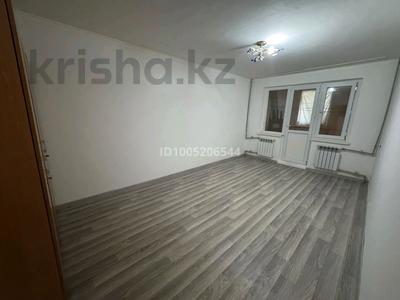 1-бөлмелі пәтер · 11 м² · 1/5 қабат, 1мкр 4 — Зета каспий банк, бағасы: 4.5 млн ₸ в Кульсары