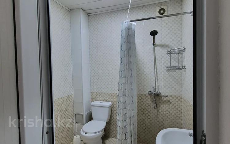 1-комнатная квартира · 40 м² · 3/3 этаж, мкр Самал-1, Мкр Самал-1 Утегенова 18/8 — Рыскулова за 120 000 ₸ в Шымкенте, Абайский р-н — фото 2
