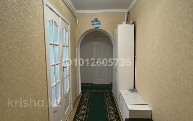 2-бөлмелі пәтер · 50 м² · 2/6 қабат, Айтеке би 24, бағасы: 16 млн ₸ в Актобе, мкр. Курмыш — фото 2